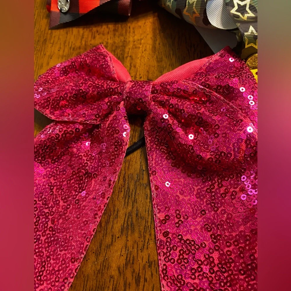 Jo Jo Siwa large cheer hair bows. (4) one ponytail bow, one lol bow